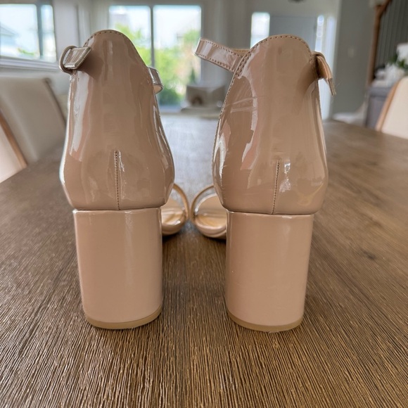 Chinese Laundry Tan Heels with Ankle Strap Women’s 9.5 - Picture 3 of 11